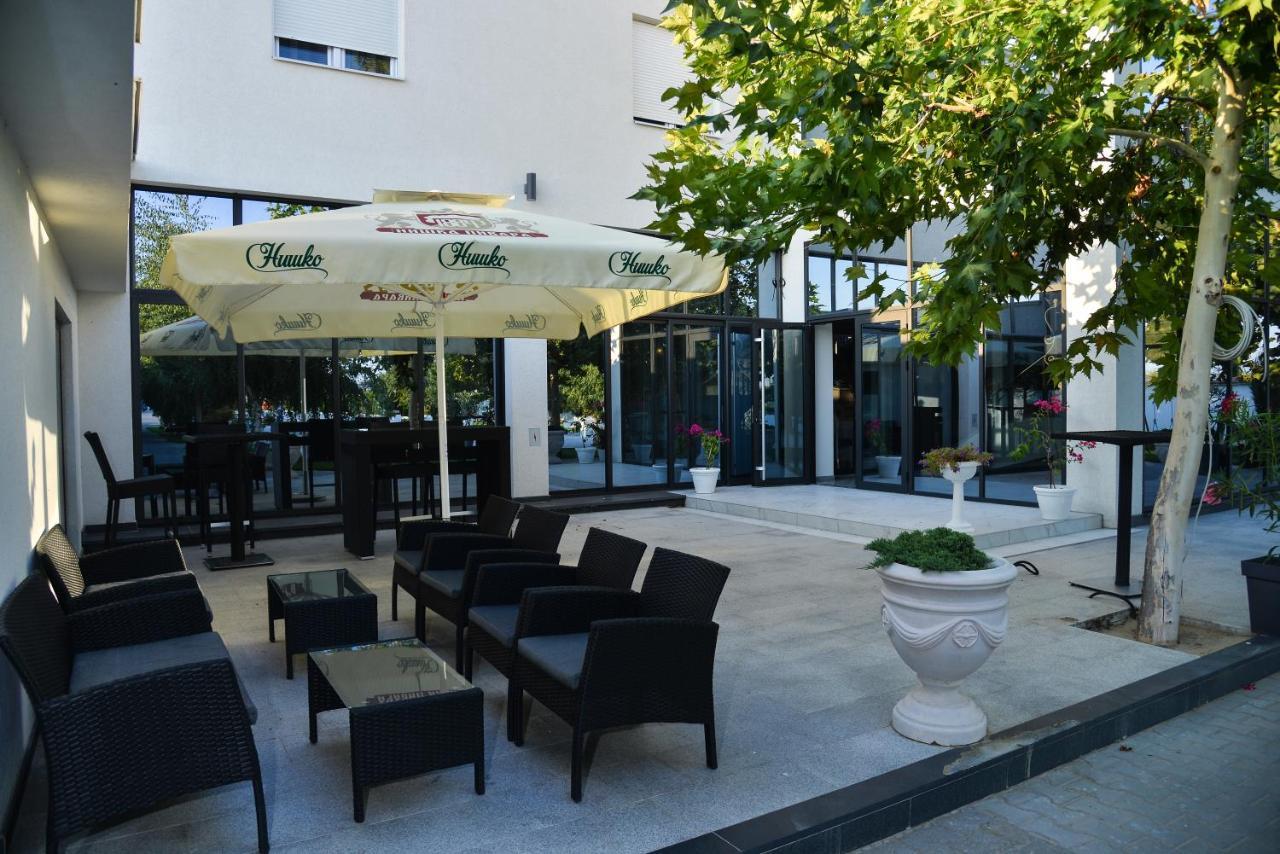 Mesecev Konak Nis Exterior foto